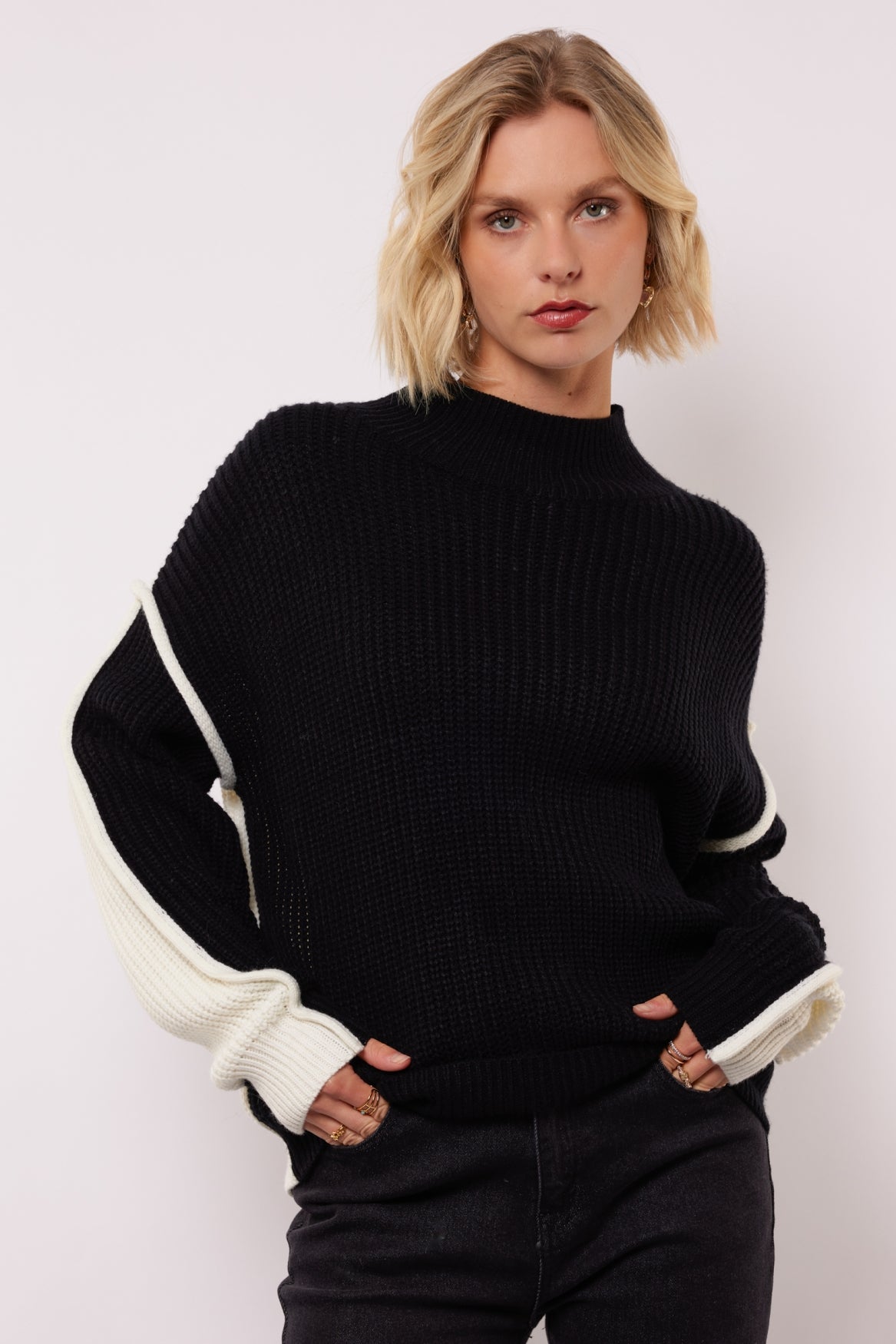Zalika trui | Black/Offwhite
