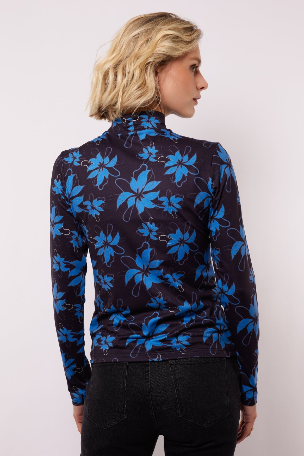 Vida top | Black/Bright Blue