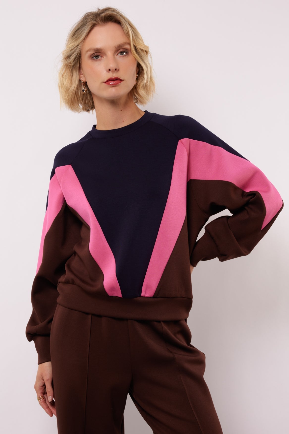 Raya sweater | Midnight Blue/Rum Raisan