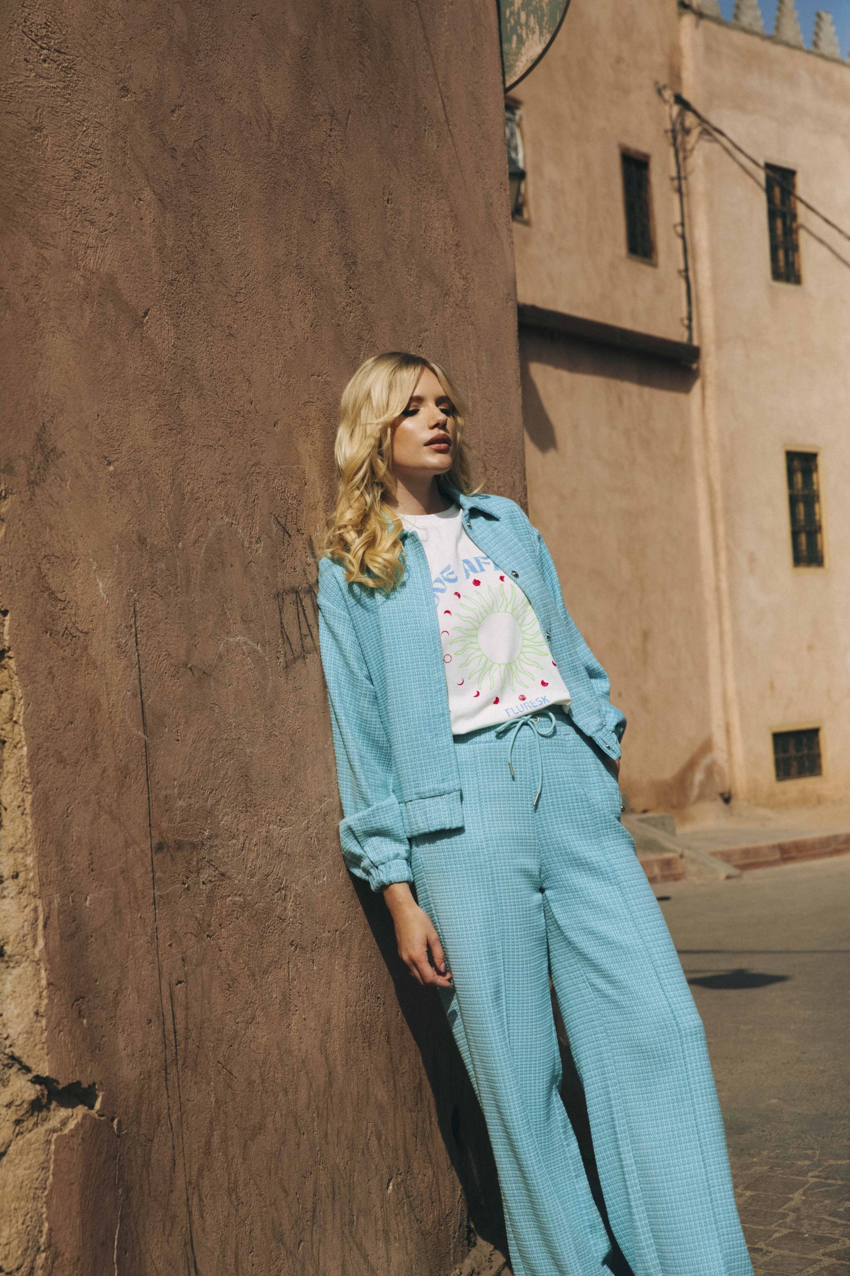 Viola T-shirt | Ecru – FLURESK